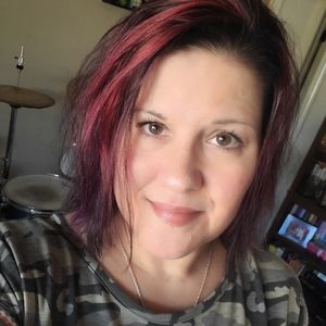 Meet your Posher, Jenifer